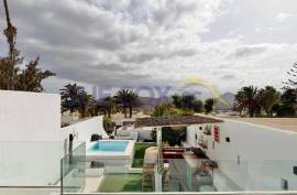 2 Bedroom Villa For Sale 2 Bedroom Villa For Sale