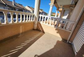 listing listing