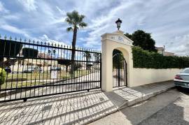 listing listing