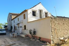 listing listing