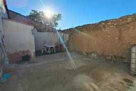 listing listing