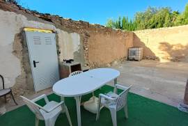 listing listing