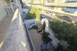 listing listing