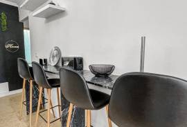 listing listing