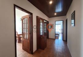 3 Bedroom apartment, in Meia Praia, in Lagos