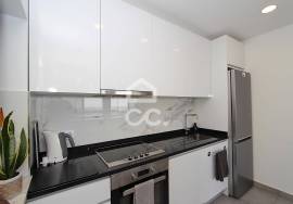Renovated 3 Bedroom Apartment with Sea View in Armação de Pêra