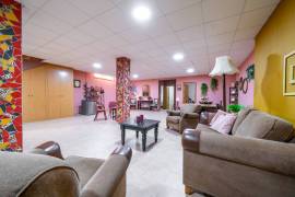 listing listing