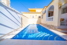 listing listing