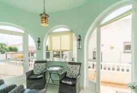 listing listing