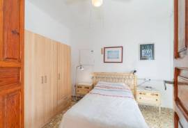 listing listing
