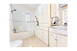 listing listing
