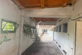 Warehouse near Lourinhã