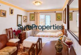 Sale of BARE OWNERSHIP with lifetime right of use for the current owners – Investment opportunity in the centre of Algarrobo Sale of BARE OWNERSHIP with lifetime right of use for the current owners – Investment opportunity in the centre of Algarrobo