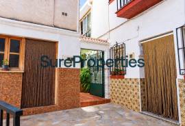 Sale of BARE OWNERSHIP with lifetime right of use for the current owners – Investment opportunity in the centre of Algarrobo Sale of BARE OWNERSHIP with lifetime right of use for the current owners – Investment opportunity in the centre of Algarrobo