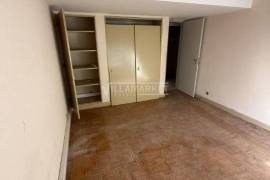 Banking office with 295 m² and terrace with 92 m² inserted in the 1st floor of a building located in Baixa da Banheira Banking office with 295 m² and terrace with 92 m² inserted in the 1st floor of a building located in Baixa da Banheira