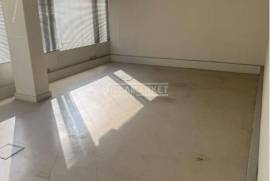 Banking office with 295 m² and terrace with 92 m² inserted in the 1st floor of a building located in Baixa da Banheira Banking office with 295 m² and terrace with 92 m² inserted in the 1st floor of a building located in Baixa da Banheira