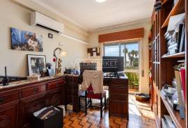 3 bedroom apartment with 2 bathrooms and very good areas located on Rua do Arrinhado in Olhão 3 bedroom apartment with 2 bathrooms and very good areas located on Rua do Arrinhado in Olhão