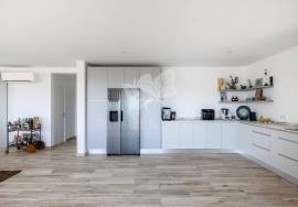 3 or 4 bedroom villa & 2 bedroom villa in 44,480 m2 plot with sea views in Moncarapacho.