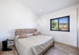 3 or 4 bedroom villa & 2 bedroom villa in 44,480 m2 plot with sea views in Moncarapacho.