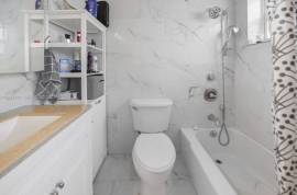 Stunning 2 Bed Apartment For Sale In Hallandale Beach Florida USA Stunning 2 Bed Apartment For Sale In Hallandale Beach Florida USA