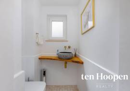 3 Bedroom Renovated Townhouse - Meia Praia - Lagos