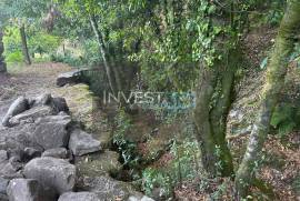 Traditional stone property with advanced reconstruction and stream in Covas, Vila Nova de Cerveira Traditional stone property with advanced reconstruction and stream in Covas, Vila Nova de Cerveira