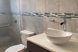 RH-389 2 Bed 2 Bath Apartment, Horsepath RH-389 2 Bed 2 Bath Apartment, Horsepath