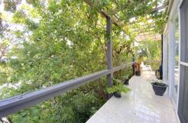 Exceptional Stand-Alone 2 bed 2 bath House, Hodges Creek- RH-187