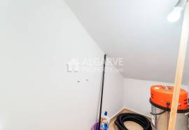 Two Bedroom Corner Townhouse with Pool in Vilamoura Algarve