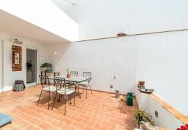 Tavira centre – renovated 2-bedroom apartment with terraces and castle views Tavira centre – renovated 2-bedroom apartment with terraces and castle views