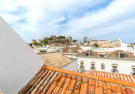 Tavira centre – renovated 2-bedroom apartment with terraces and castle views Tavira centre – renovated 2-bedroom apartment with terraces and castle views