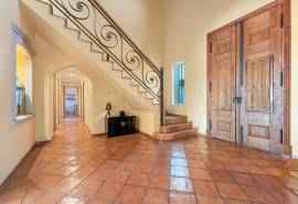 Goldra - Hilltop 4-bedroom villa with panoramic sea views Goldra - Hilltop 4-bedroom villa with panoramic sea views