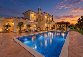 Goldra - Hilltop 4-bedroom villa with panoramic sea views Goldra - Hilltop 4-bedroom villa with panoramic sea views