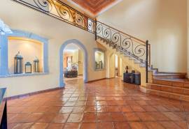 Goldra - Hilltop 4-bedroom villa with panoramic sea views Goldra - Hilltop 4-bedroom villa with panoramic sea views