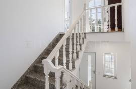 Tavira – 3-bedroom townhouse with private garage and uninterrupted views Tavira – 3-bedroom townhouse with private garage and uninterrupted views