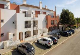 Cabanas de Tavira – 3-bedroom townhouse with garage and terraces