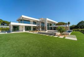 Quinta do Lago - Brand new 6-bedroom contemporary villa with pool and wellness spa Quinta do Lago - Brand new 6-bedroom contemporary villa with pool and wellness spa