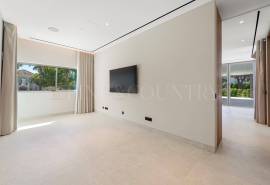 Quinta do Lago - Brand new 6-bedroom contemporary villa with pool and wellness spa Quinta do Lago - Brand new 6-bedroom contemporary villa with pool and wellness spa