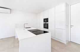 Tavira – Contemporary 3-bedroom villa with pool, rooftop terrace and Ria Formosa view