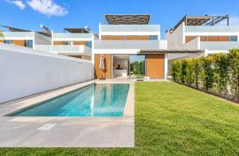 Tavira – Contemporary 3-bedroom villa with pool, rooftop terrace and Ria Formosa view