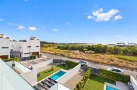 Tavira – Contemporary 3-bedroom villa with pool, rooftop terrace and Ria Formosa view