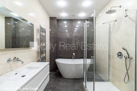 Apartment for rent in Riga, 145.90m2 Apartment for rent in Riga, 145.90m2