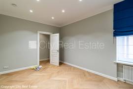 Apartment for rent in Riga, 145.90m2 Apartment for rent in Riga, 145.90m2