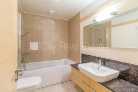 Apartment for rent in Riga, 122.60m2 Apartment for rent in Riga, 122.60m2