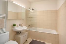 Ready to move in: 3-Room Apartment near Alexanderplatz Ready to move in: 3-Room Apartment near Alexanderplatz