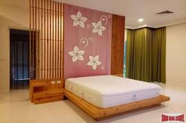 Baan Cocoon - Huge Four Bedroom Private Pool House with Golf Course and Lake Views for Rent in Kathu