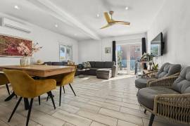 listing listing