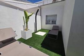 listing listing