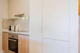 listing listing