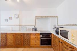listing listing